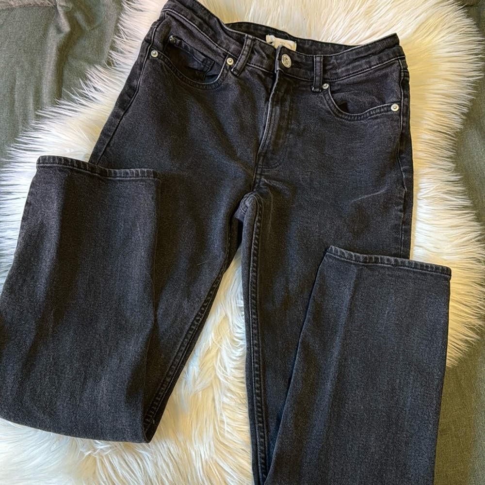 H & M • High rise straight leg jean